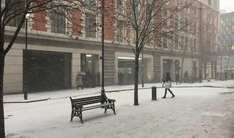 London Snow And Heavy Snowfall